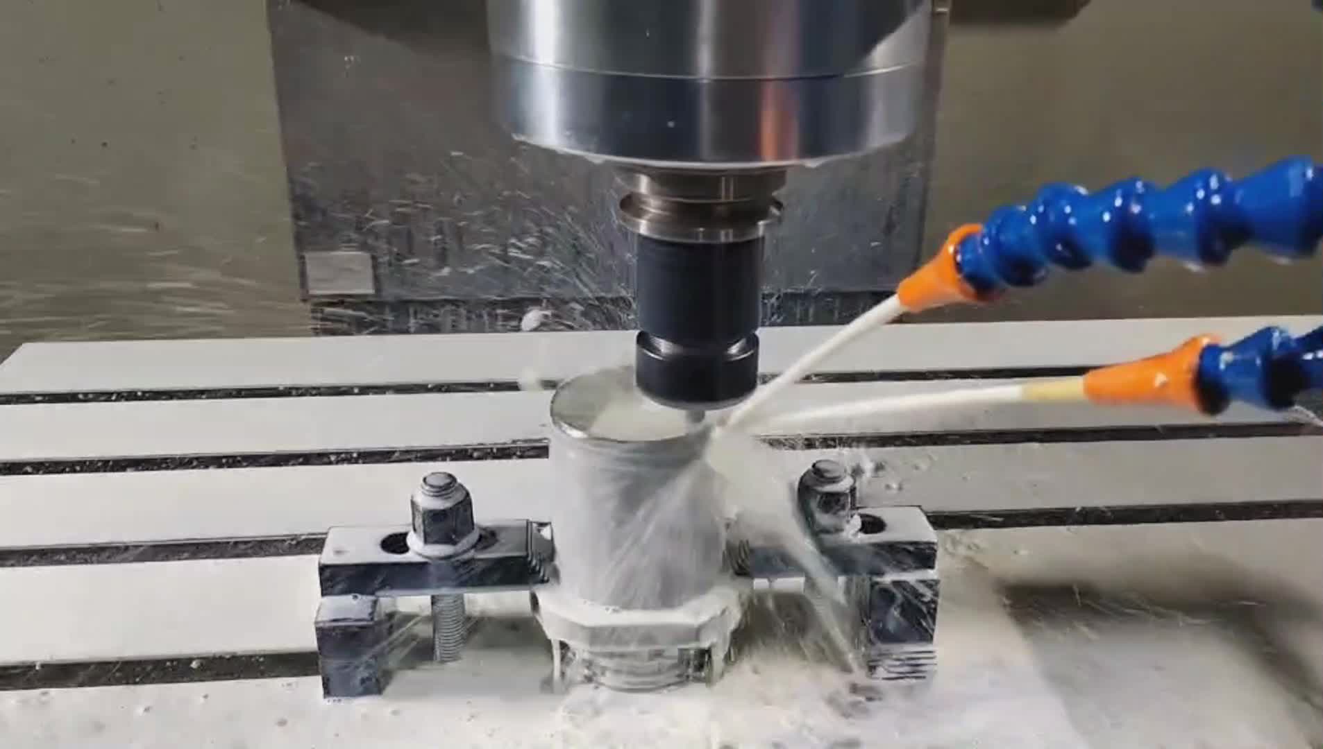 Způsob, jakým CNC Precision obrábění zvyšuje přesnost