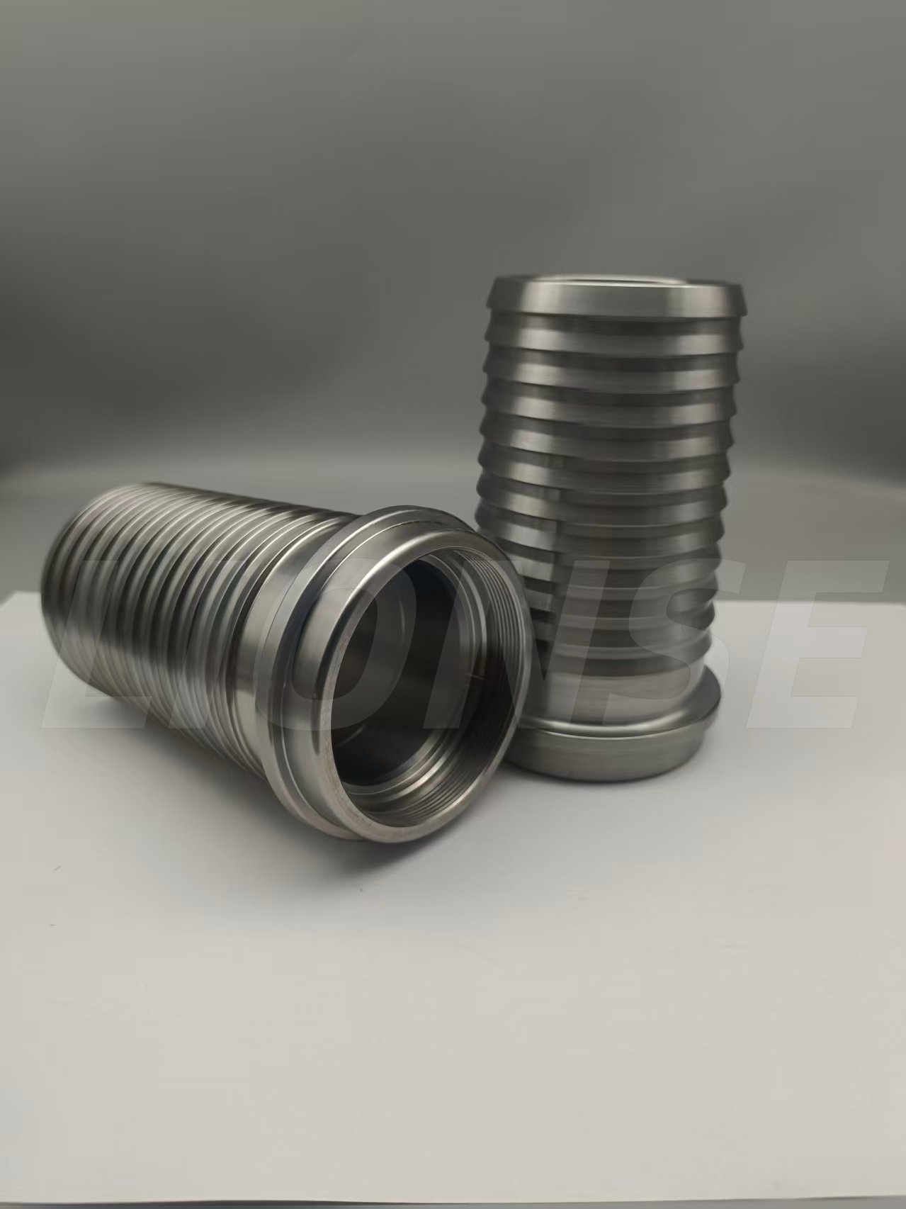 CNC obrábění a soustružení dílů z nerezové oceli